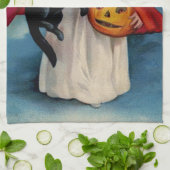 黒猫を抱えた小さな魔女の子 キッチンタオル (折り畳み)