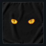 黒猫を見た  バンダナ<br><div class="desc">鋭い金ゴールド眼が、黒猫の目に映る。</div>