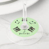 黒猫ミュージシャン楽器音符グリーン ワイングラスタグ (クローズアップ)