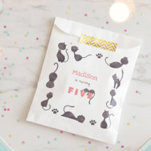 黒猫子供の誕生日