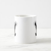 黒猫登山オンヒューマンバック コーヒーマグカップ (中央)