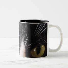 黒猫、白いひげ、緑の瞳 ツートーンマグカップ