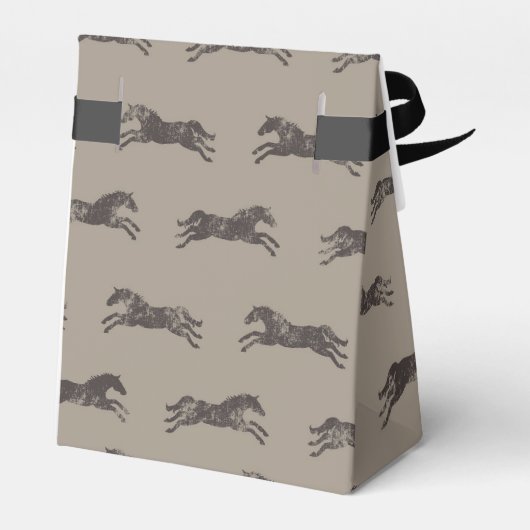 黒男らしとタンクラシック騎馬馬 フェイバーボックス (裏面サイド)