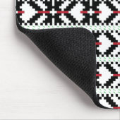 黒男らし白ラトビアの部族フォークアート マウスパッド (コーナー)