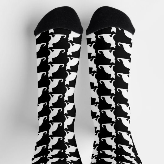黒白のクルーソックスに可愛い猫デザイン ソックス (上部)