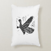黒白のラベ飛んでいるン・リノ・カット アクセントクッション (正面(垂直))
