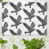 黒白のラベ飛んでいるン・リノ・カット キッチンタオル (折り畳み)