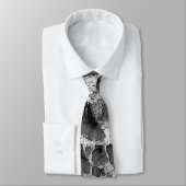 黒白の丸い枕を持つサンゴ ネクタイ (タイ)