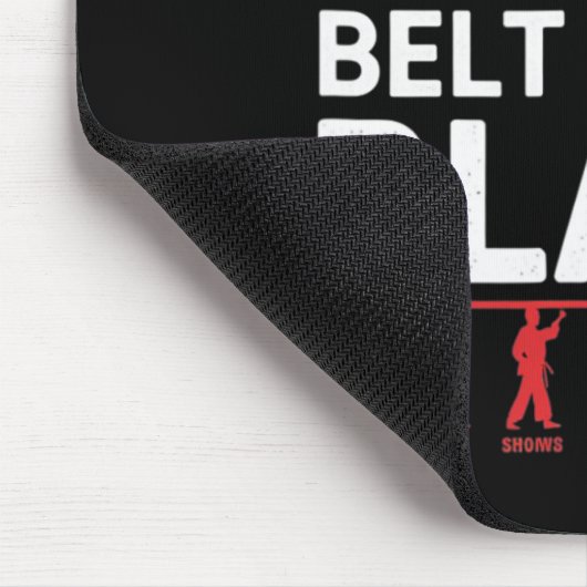 黒空保手でベルトが回転するまで練習すること マウスパッド (コーナー)