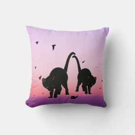 黒紫のビーチ猫の鳥情景 クッション