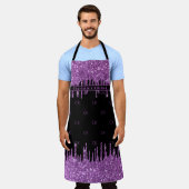 黒紫グリッターはモノグラムガーリーイニシャルを乾燥 エプロン (着用した状態)