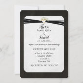 黒結婚のリボンの金ゴールドハート 招待状 (正面)