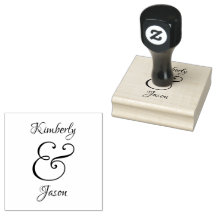 黒背景に白とグレーのスクリプト名前, 男女ペア