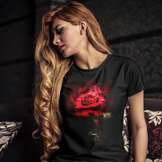 黒背景の水彩画による一輪の赤いバラ Tシャツ