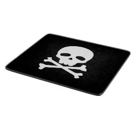 黒背景の白い海賊のドクロ カッティングボード
