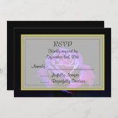 黒背景の紫のバラ RSVP 返信カード 招待状 (正面/裏面)