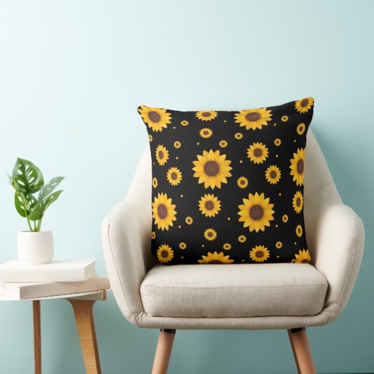 黒背景ひまわり クッション (椅子)