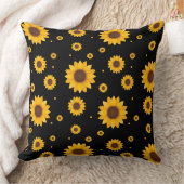 黒背景ひまわり クッション (ブランケット)