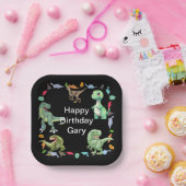 黒色背景の恐竜の誕生日パーティー ペーパープレート (パーティー)