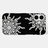 黒色装飾用トレブルクレフ、 音符記号モノグラム Case-Mate iPhoneケース (裏面 (横))