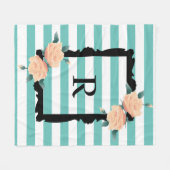 黒華美枠とピンクローズモノグラム フリースブランケット (正面(横))