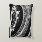 黒螺旋階段、白螺旋階段 アクセントクッション (裏面(縦))