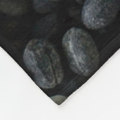 黒豆の束 フリースブランケット (角)