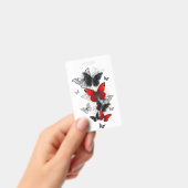 黒赤のモルフォ蝶が飛ぶ バッジ (手持ち)