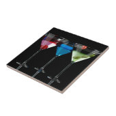 黒違う色のマルティーニ眼鏡のカクテル タイル (側面)