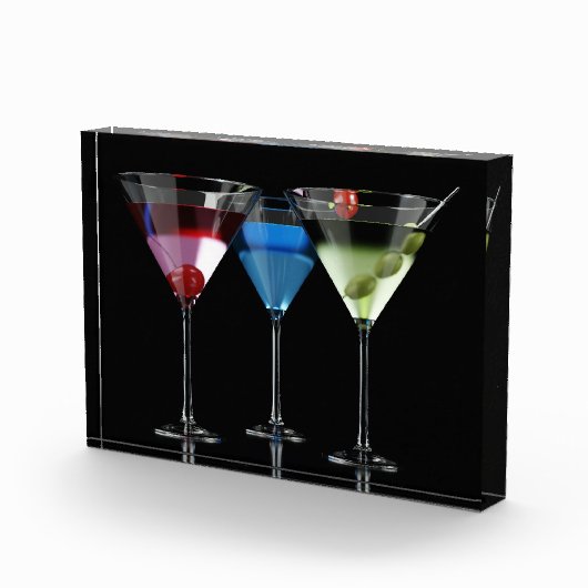 黒違う色のマルティーニ眼鏡のカクテル フォトブロック (右)