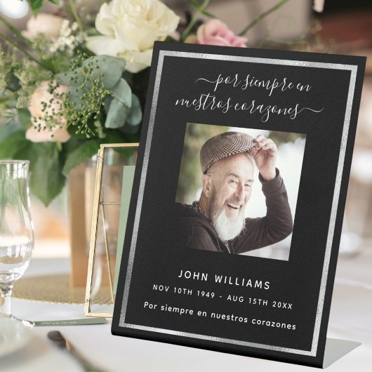 黒銀写真追悼式 台座サイン