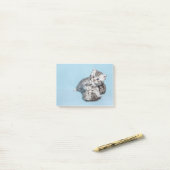 黒銀色の虎猫が2遊匹一緒に産む。 ポストイット (デスク上)