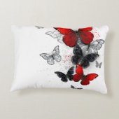 黒飛んでいると赤のモルフォ アクセントクッション (裏面)