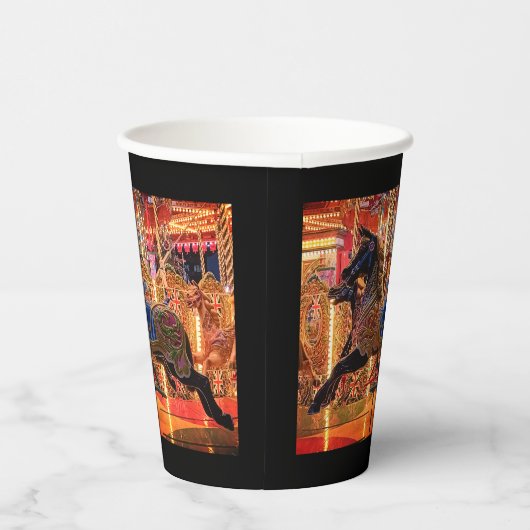 黒馬 紙コップ (右)