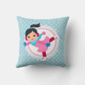 黒髪のアイススケーター-冬季スポーツのスケートで滑ること クッション (裏面)