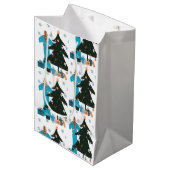 黒髪の少女 白髪  クリスマス ギフトバッグ (正面アングル)