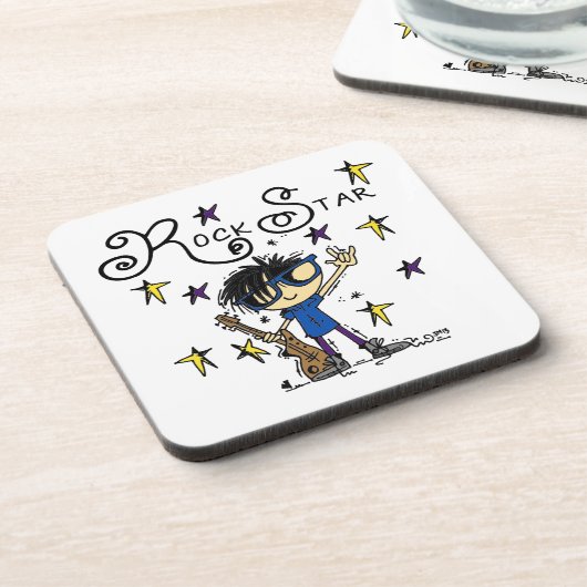 黒髪の男の子のロックスター コースター (左側)