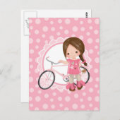 黒髪の自転車の少女 - ピンク・ホワイト ポストカード (正面/裏面)