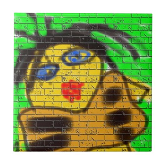 黒髪の蜂の女性の落書きの壁絵画の緑 タイル (正面)