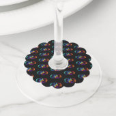 黒鮮やかに虹の蝶がある無限大 ワイングラスタグ (クローズアップ)