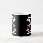 黒10,000,000の銃所有者の殺害 コーヒーマグカップ (中央)