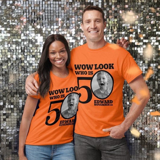 黒50歳の誕生日の写真の誰が色を付けているか Tシャツ