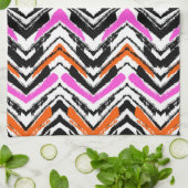 黒、オレンジ、ピンクの手描き山形 キッチンタオル (折り畳み)