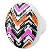 黒、オレンジ、ピンクの手描き山形 セラミックノブ (右)