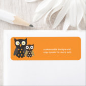 黒+オレンジ/茶色のフクロウ、カスタマイズ可能な背景 ラベル (インサイチュ)