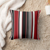 黒、グレー赤と白ストライプ色 クッション (ブランケット)