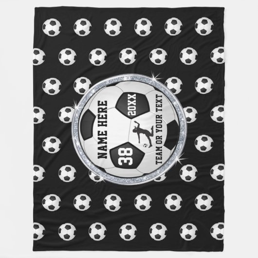 黒、女の子のための白くパーソナライズなサッカーのギフト フリースブランケット (正面)