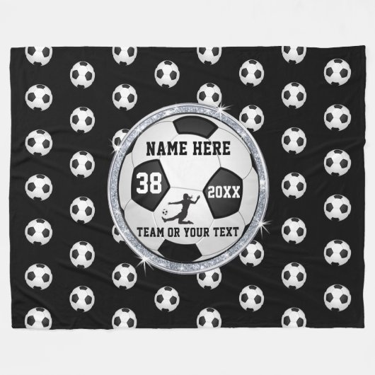 黒、女の子のための白くパーソナライズなサッカーのギフト フリースブランケット (正面(横))