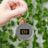 黒/白のキーストライプチェーン キーホルダー (手)