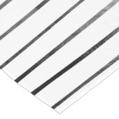 黒/白のテクスチャ付きストライプ ショートテーブルランナー (コーナー)